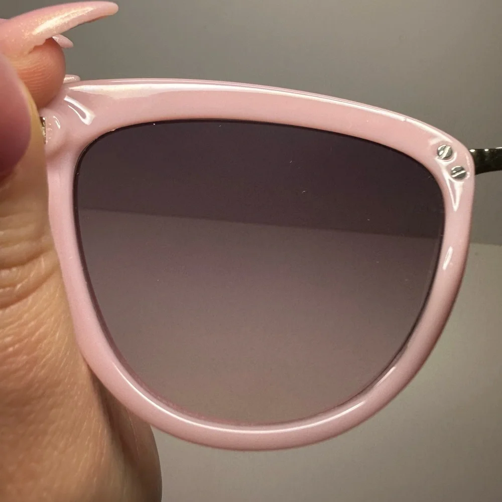 Kate Spade NWOT Cissy Light Pink Cat Eye Frame Sunglasses w/Gradient Lenses